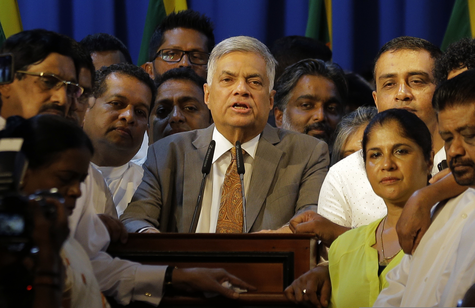 sri-lankan-president-doubts-he-can-work-with-reappointed-pm-the-salem-news-1.jpg